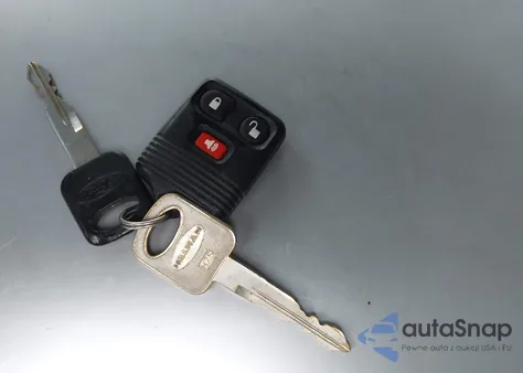 2004 Ford E-250 Recreational from USA, damaged, VIN 1FDNE24L04HA36247